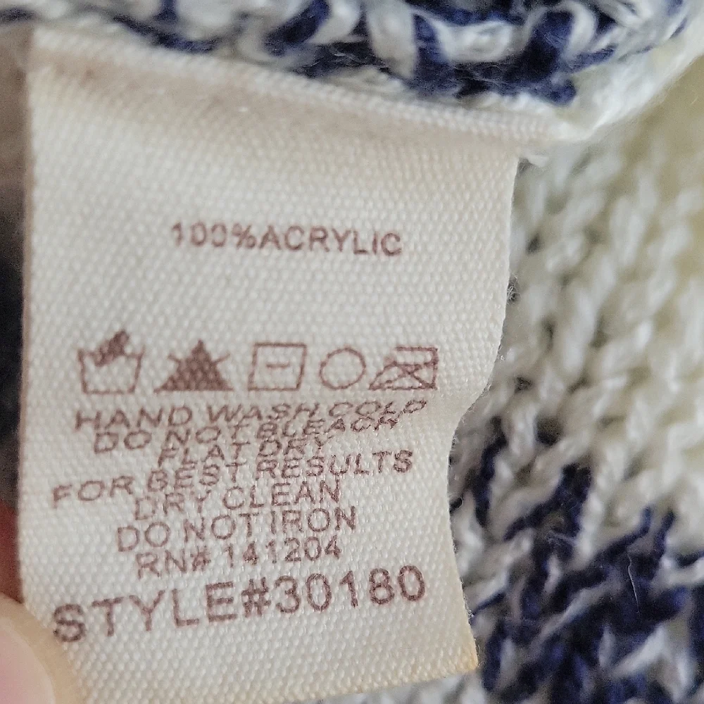 Hem & Thread Navy and Cream Hooded Sweater - Picture 3 of 7